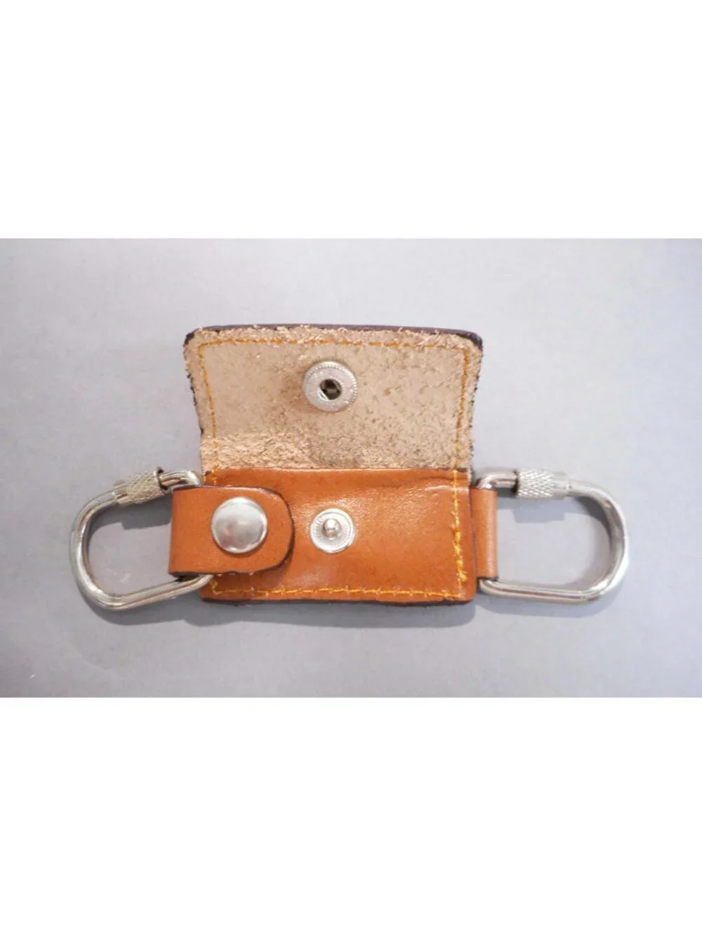 New DEWAR 12 LEATHER Key Ring in Gift Box!
